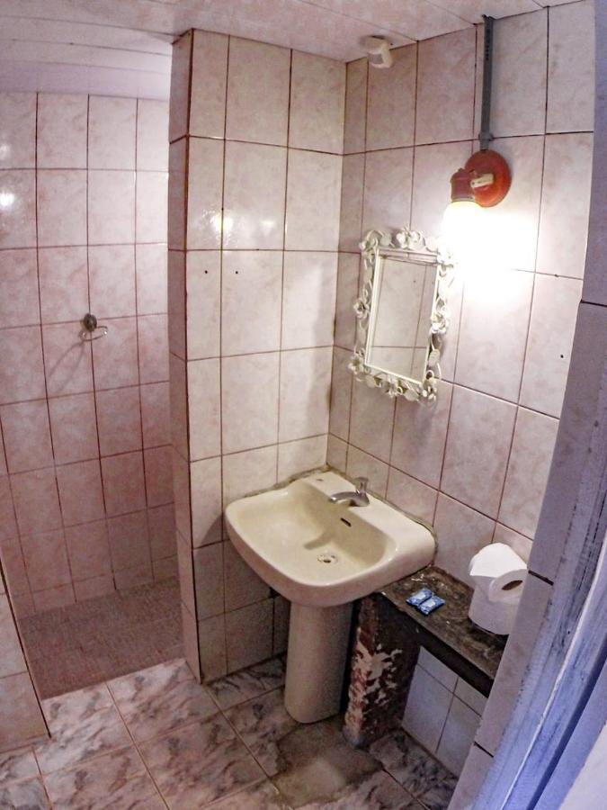 Pousada La Pionera Abraão Zewnętrze zdjęcie